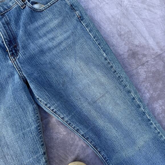 Women's Levi's 515 Bootcut Light Wash Distressed Western Blue Jeans Sz 34 x 28 - Picture 6 of 10